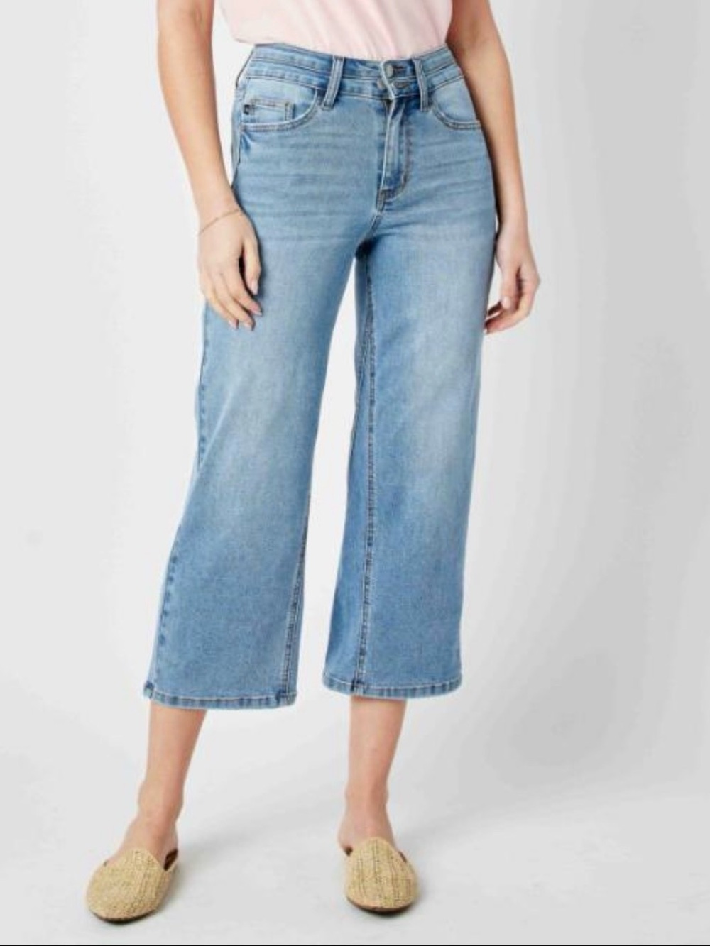 Judy Blue Cool Runnings Cooling Denim Wide Legged Cropped High Rise 9/29 JB88616